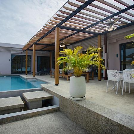 Gold Chariot Pool Villa, Phuket - Sha Plus Certified Bãi biển Bang Tao Phòng bức ảnh