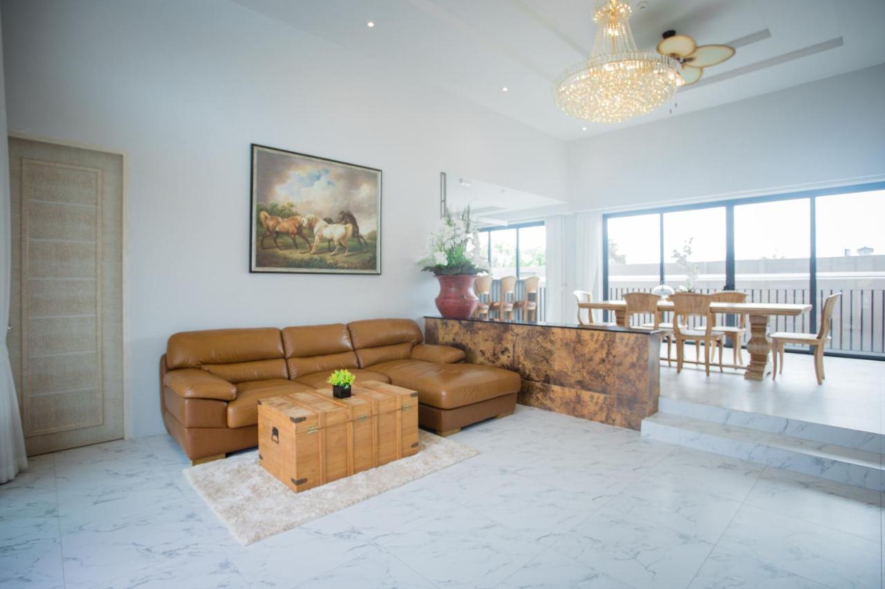 Gold Chariot Pool Villa, Phuket - Sha Plus Certified Bãi biển Bang Tao Ngoại thất bức ảnh