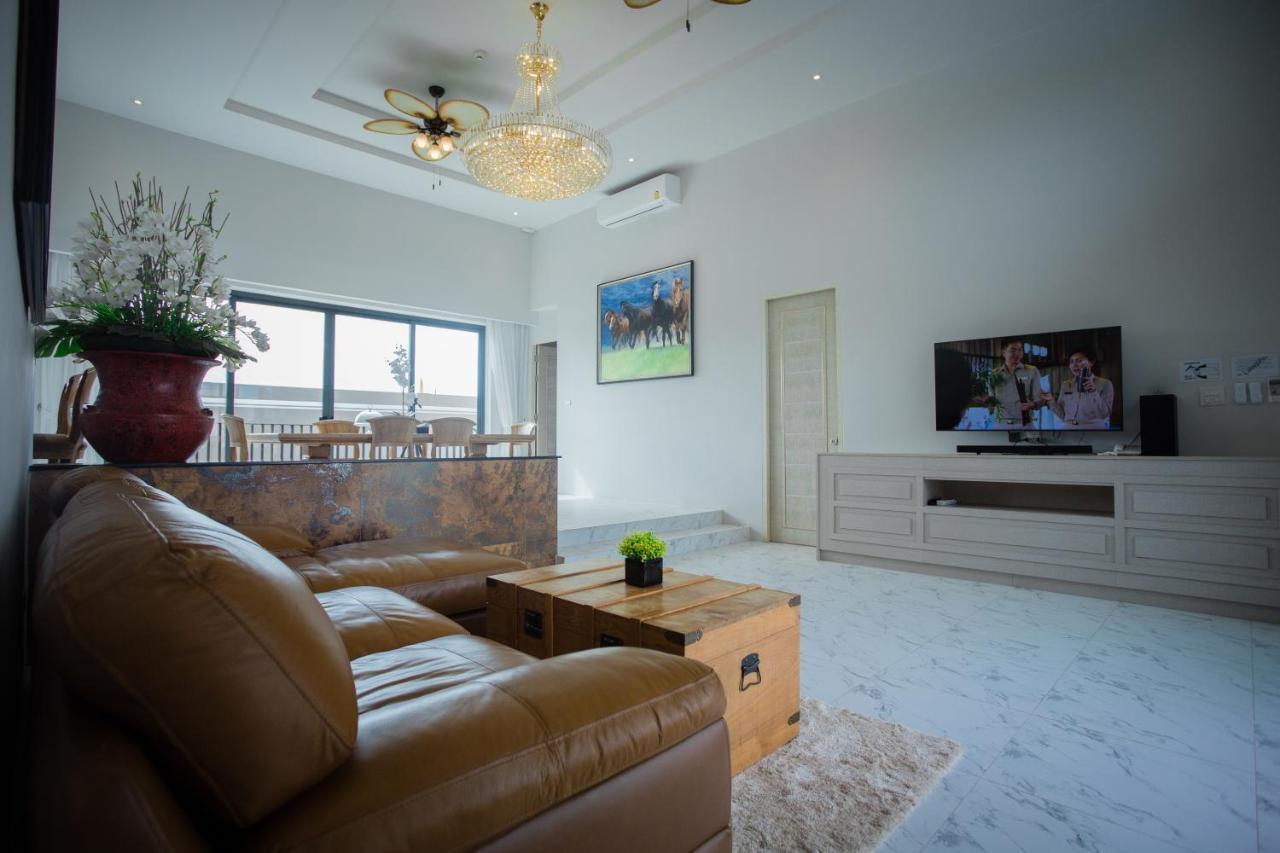 Gold Chariot Pool Villa, Phuket - Sha Plus Certified Bãi biển Bang Tao Ngoại thất bức ảnh