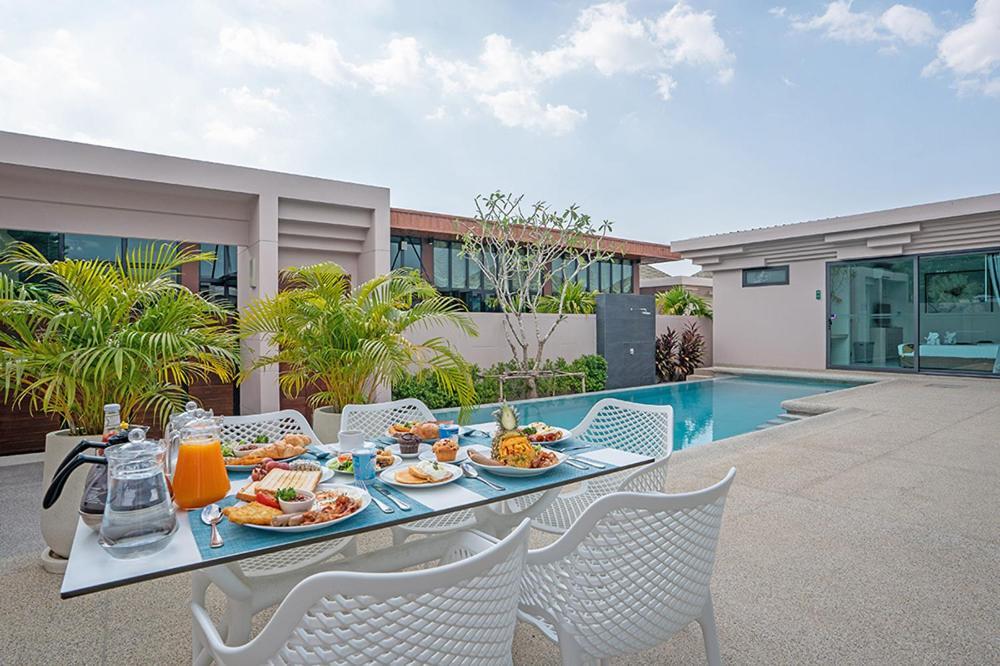 Gold Chariot Pool Villa, Phuket - Sha Plus Certified Bãi biển Bang Tao Phòng bức ảnh