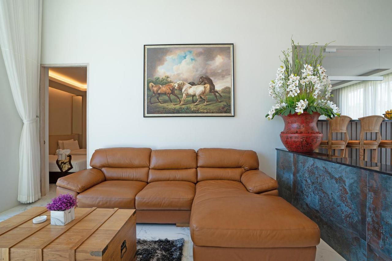 Gold Chariot Pool Villa, Phuket - Sha Plus Certified Bãi biển Bang Tao Ngoại thất bức ảnh